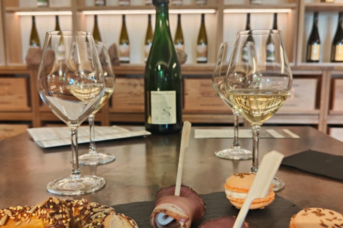 Wine and Cheese Tasting in the Munster Valley - Vignerons Indépendants