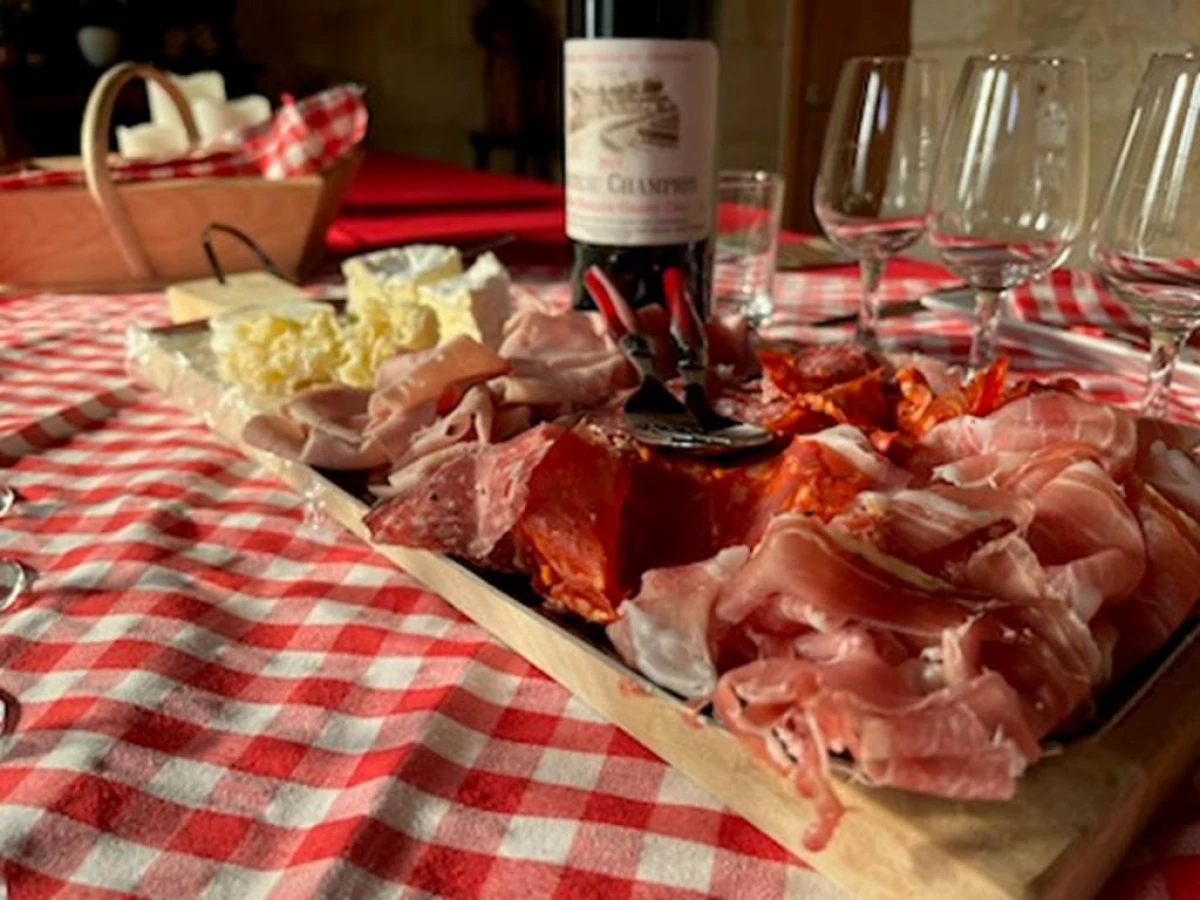 Wine Tour and Tapas - Vignerons Indépendants