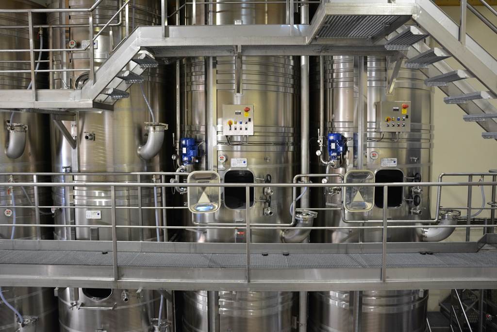 Winery tour and tasting - FR/ENG Privilege package - Vignerons Indépendants