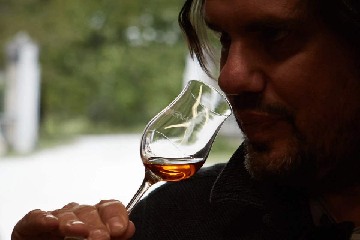 VISIT AND ARMAGNAC TASTING - Vignerons Indépendants