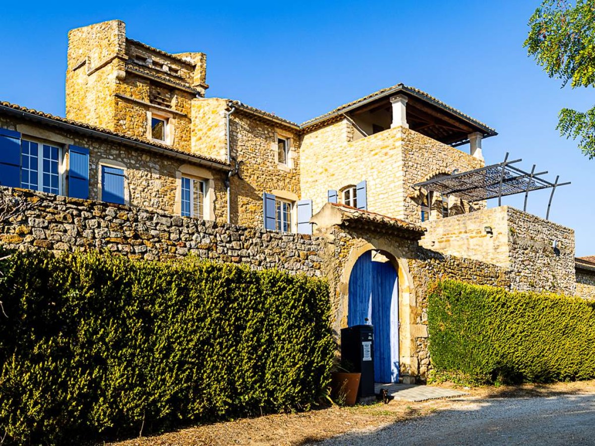 Journey through time: vertical tasting of Côtes du Rhône Villages. - Vignerons Indépendants